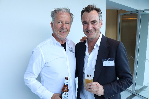 Frank Van Haandel (Van Haandel Group) & Paul Scott (Asahi & Cricketers Arms)