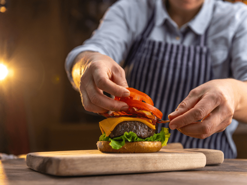Pub Chef puts finishing touches to burger