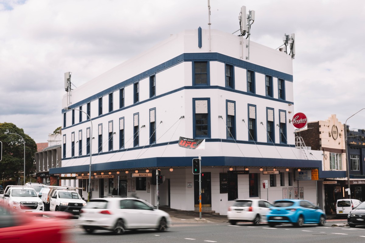 Empire Hotel Annandale