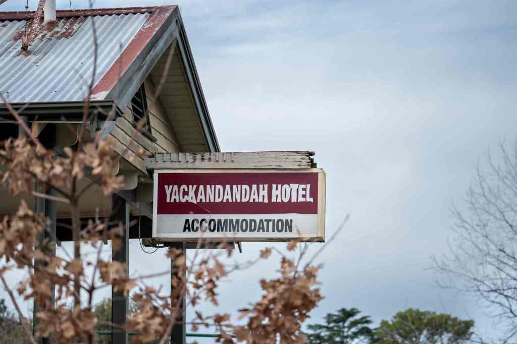 Yackandandah Hotel