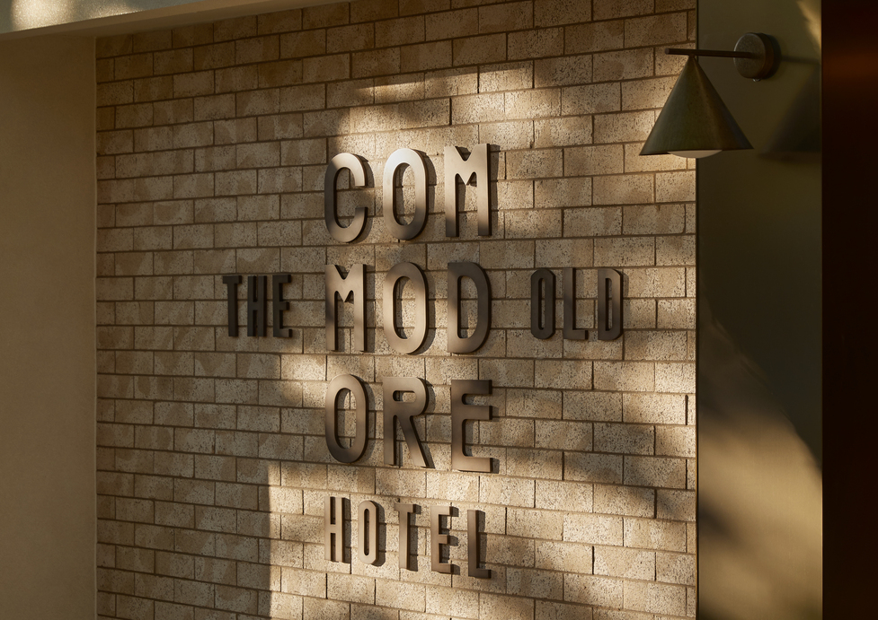 Old Commodore Hotel