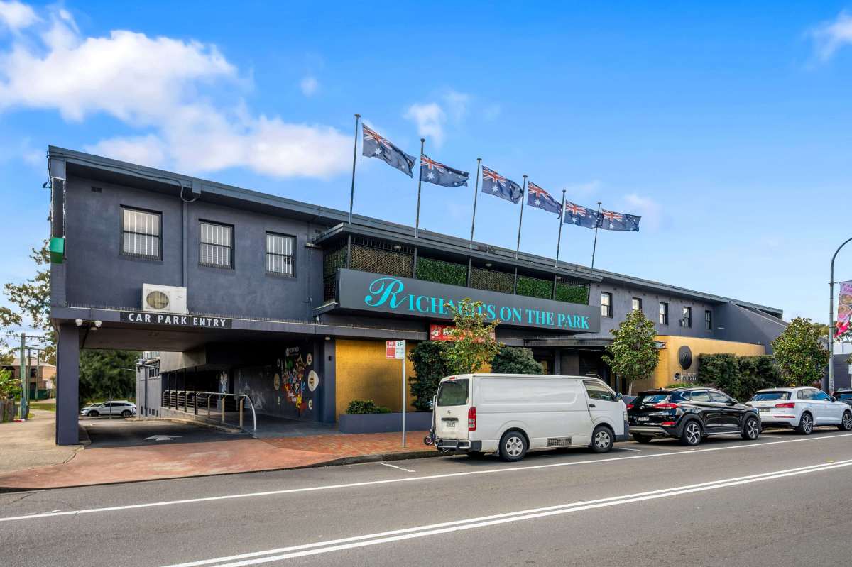 Richard's on the Park Hotel