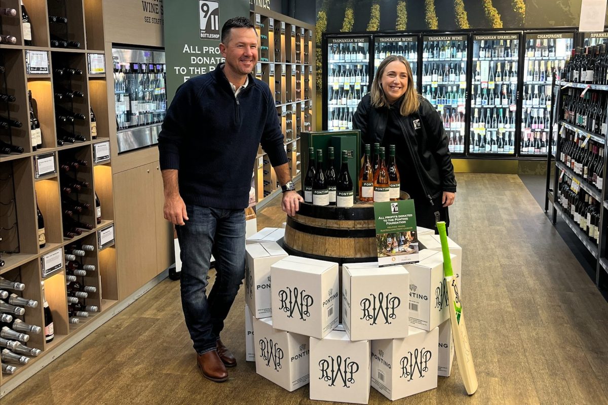 Ponting Wines and 9/11 Bottleshops celebrate the launch of their new fundraising initiative to support young Australians with cancer at one of their Tasmania stores
