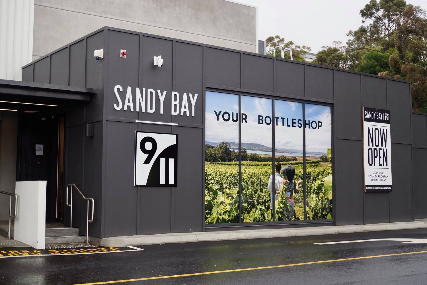 Coles Liquor buys 9/11 National Liquor News