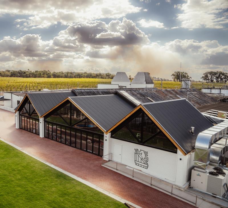 Morris of Rutherglen unveils new Cellar Door and Whisky Distillery