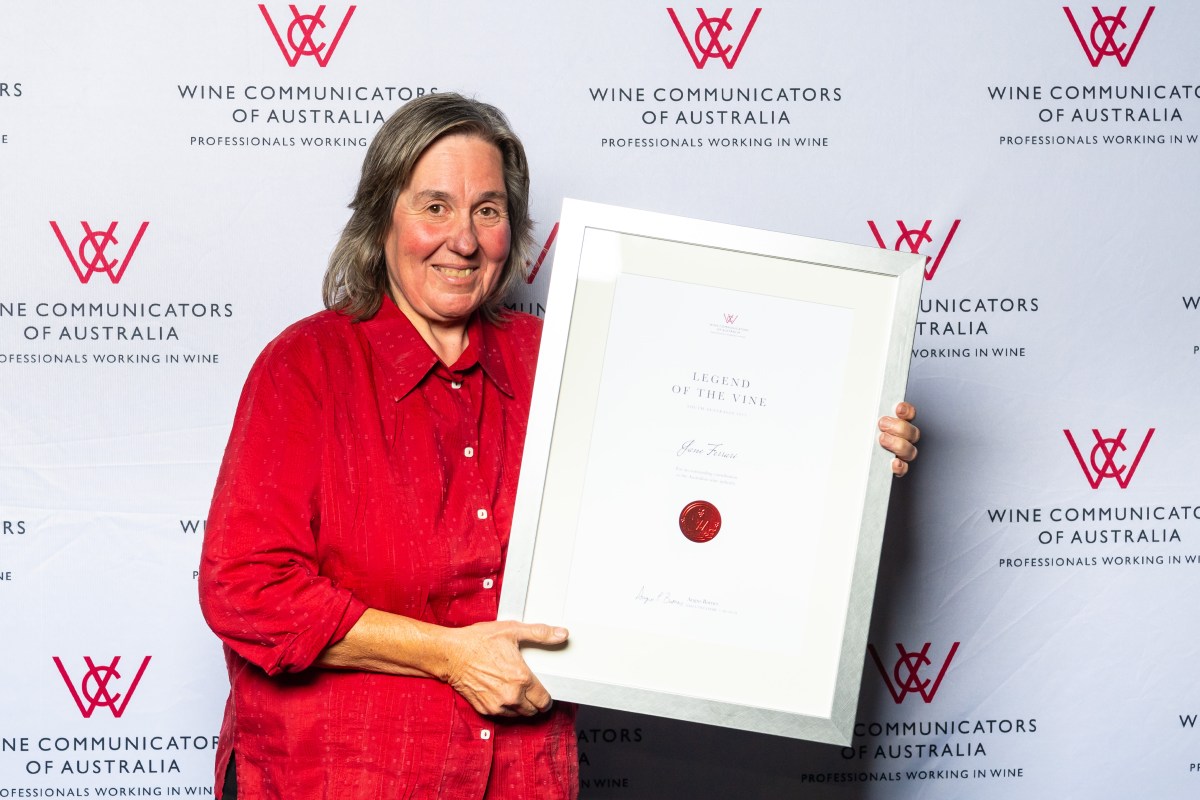 Jane Ferrari receiving the Legend of the Vine Award.