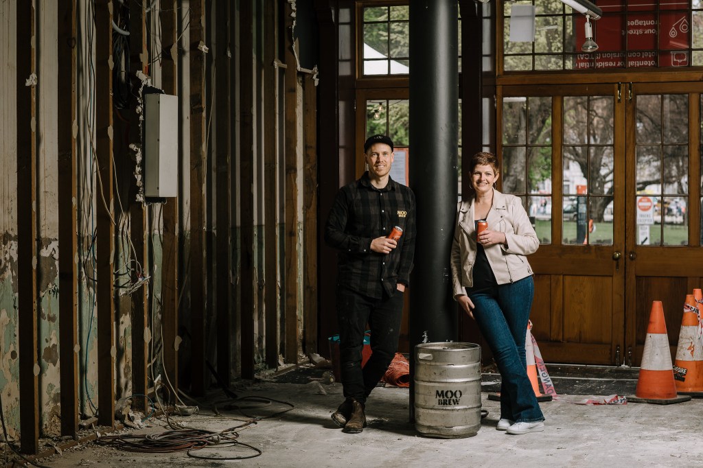 Lauren Sheppard, Moo Brew Managing Director, and Jack Viney, Head Brewer.