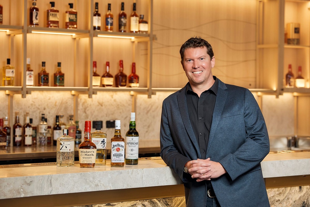 Johnny Morgan Suntory Oceania